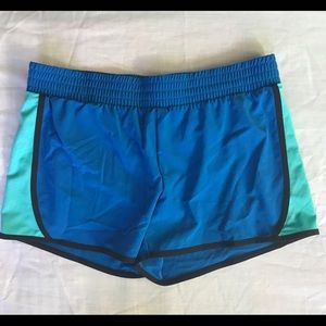 Tek Gear running Shirts Medium